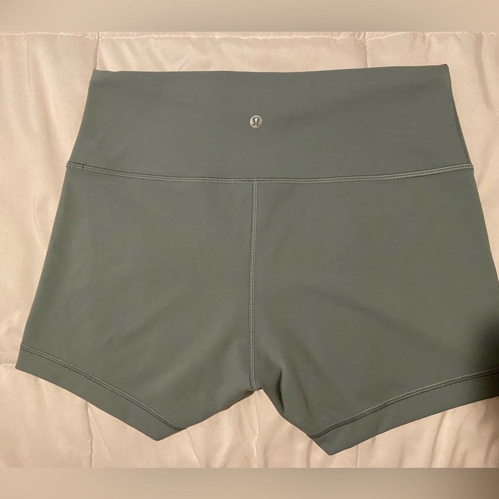 Lululemon Wunder Train High-Rise Short 4” Misty Glade